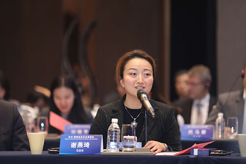 SAP 大中华区副总裁谢燕琦代表 SAP 在武汉·德国知名企业恳谈会上发言