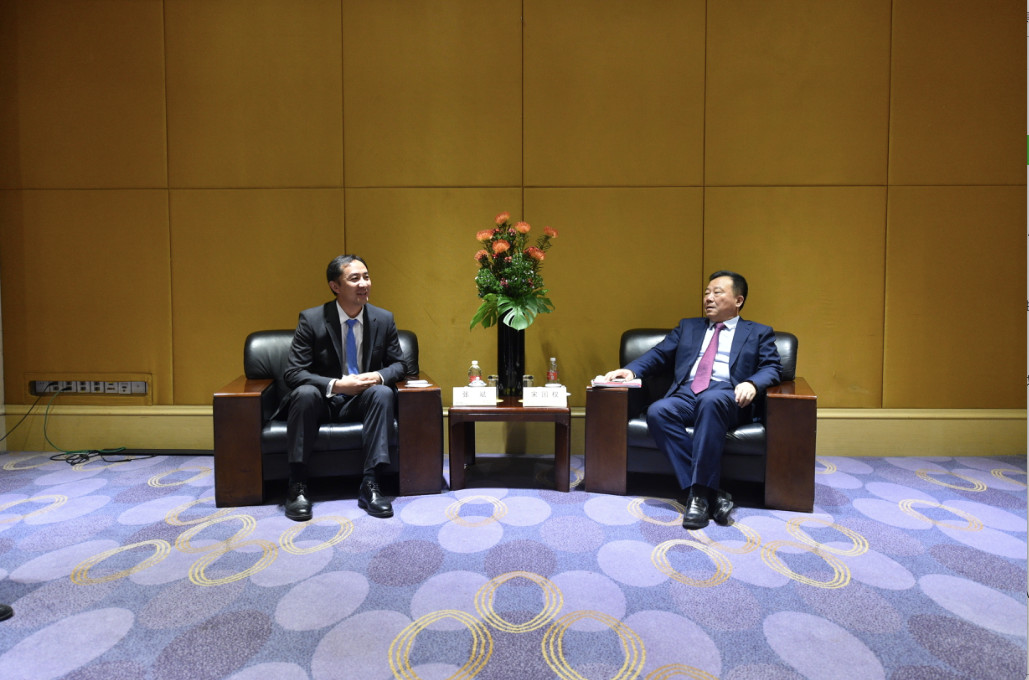 合肥市委书记宋国权在代表团 驻地会见 SAP 中国区副总裁张斌